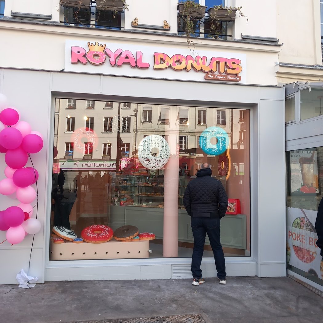 Royal Donuts 2